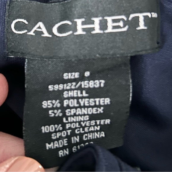 CACHET Women’s Navy Gown Formal/Prom/Bridesmade Padded Dress Size 8 - Picture 8 of 8